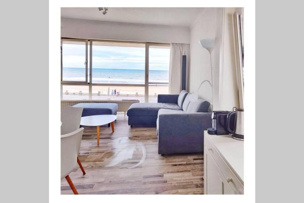 Royal Palace Seaview Suite Остенде Екстериор снимка